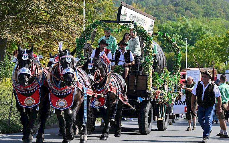 Festumzug zur 5. Sternquell Wiesn